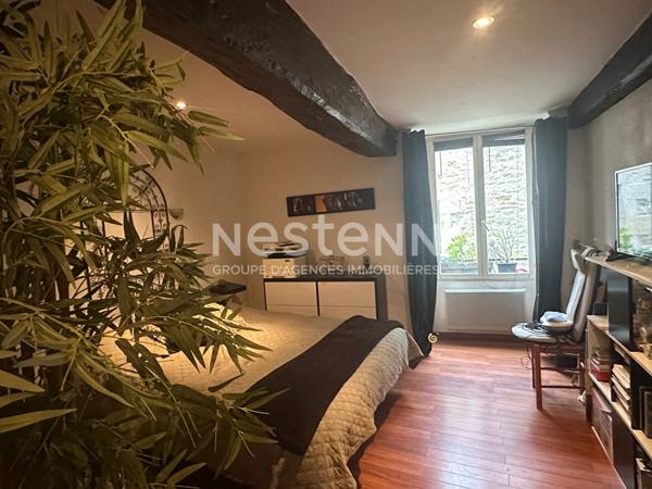 QUESTEMBERT hypercentre ville