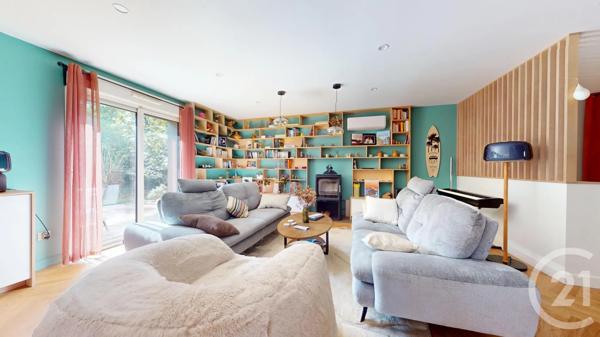 Maison à vendre  8 pièces - 223,16 m 2   ST HERBLAIN  - 44