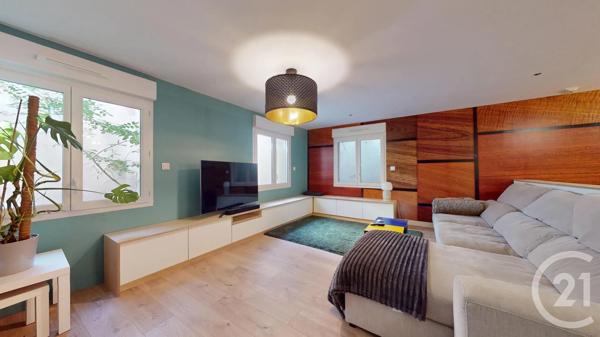 Maison à vendre  8 pièces - 223,16 m 2   ST HERBLAIN  - 44