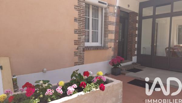 Maison à vendre 6 pièces 225 m² Buchères