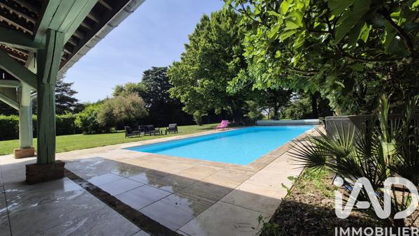 Maison à vendre 6 pièces 225 m² Buchères