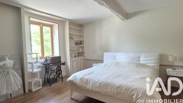 Maison à vendre 6 pièces 225 m² Buchères