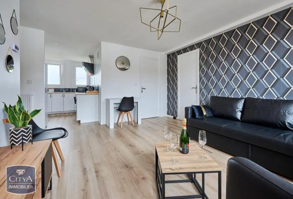 Appartement à louer 4 pièces 63.69m²