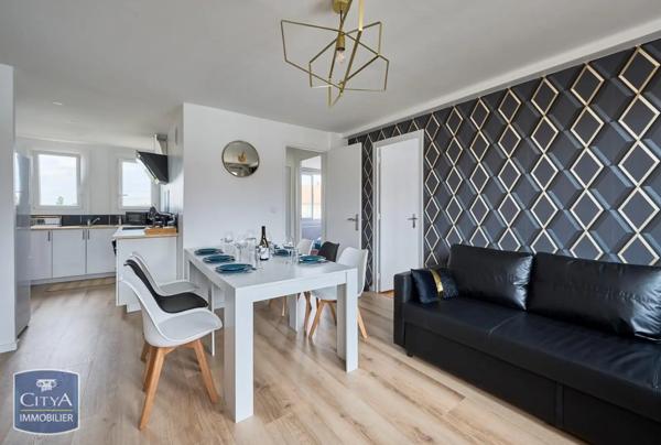 Appartement à louer 4 pièces 63.69m²