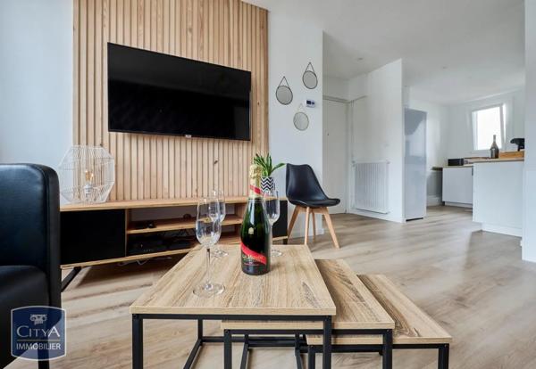 Appartement à louer 4 pièces 63.69m²