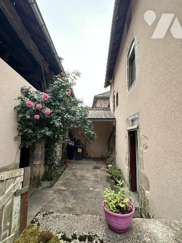 Maison de village
