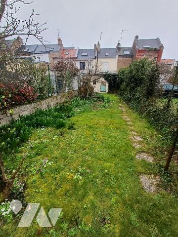 BAS ST-HONORE : Maison de 73 m² av JARDIN de 110 m²