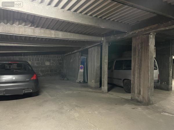 Garage - Parking à louer à Lille dans le Nord (59000), ref : 59002-L156   
Vauban