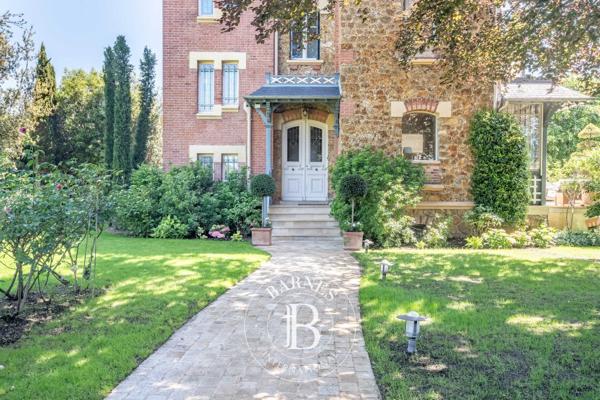 Le Vésinet, Maison 4 Chambres -  280 m² à vendre