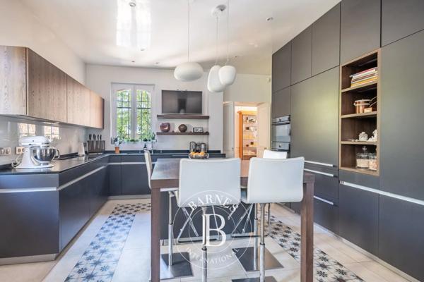 Le Vésinet, Maison 4 Chambres -  280 m² à vendre