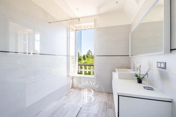 Le Vésinet, Maison 4 Chambres -  280 m² à vendre