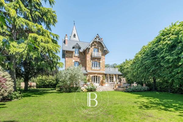 Le Vésinet, Maison 4 Chambres -  280 m² à vendre
