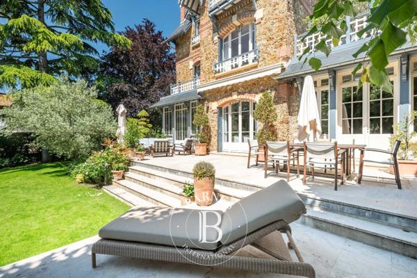 Le Vésinet, Maison 4 Chambres -  280 m² à vendre