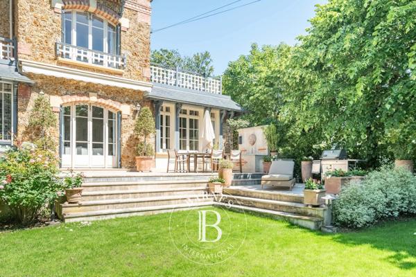 Le Vésinet, Maison 4 Chambres -  280 m² à vendre