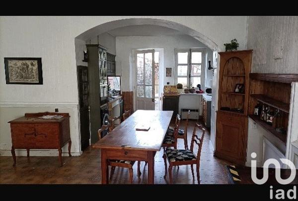 Maison 8 pièces de 250 m² à Domène (38420)