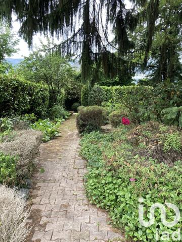 Maison 8 pièces de 250 m² à Domène (38420)