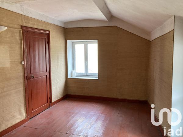 Maison 8 pièces de 250 m² à Domène (38420)