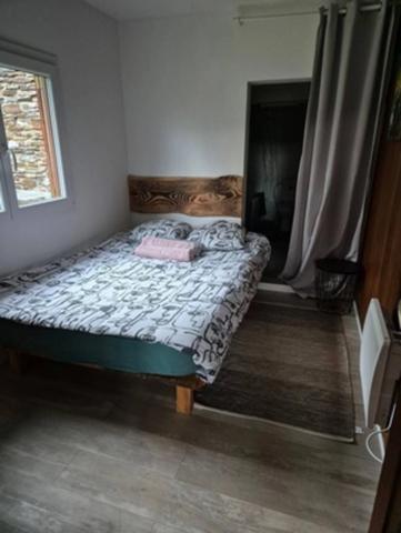 Maison à vendre 4 pièces SAINT FREZAL DE VENTALON (48)