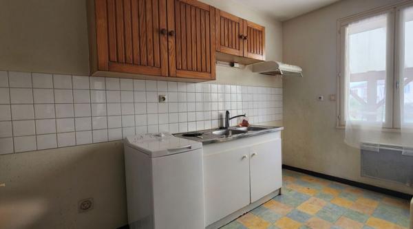 Maison lumineuse, 3 chambres,, avec sous-sol aménageable - Quartier calme de Fontenay Le Comte