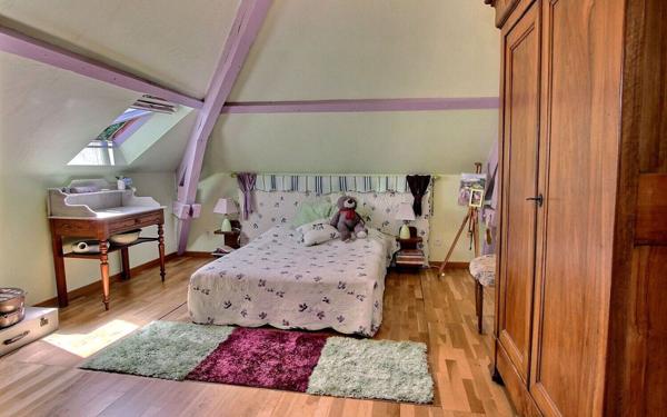 Maison à vendre    8 pièces •  Nay