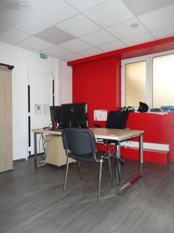 Murs commerciaux à vendre à Mâcon en Saône-et-Loire (71000), ref : MU 59