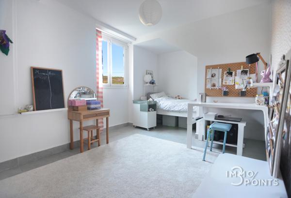 Nice (06100) Villa T5 – Environ 140 m² – Parcelle 900 m² Quartier prisé entre Rimiez et l’Aire Saint-Michel