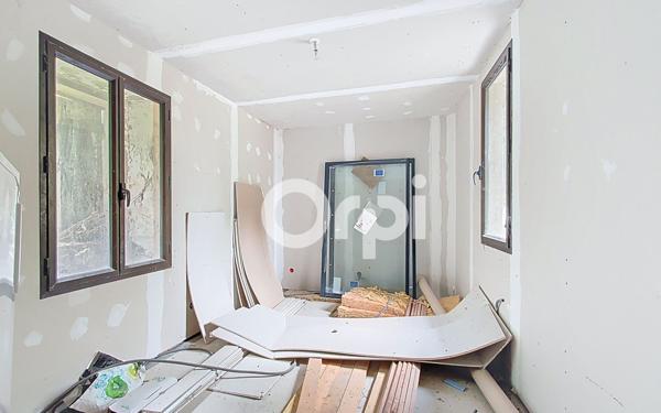 Maison à vendre    6 pièces •  Verberie