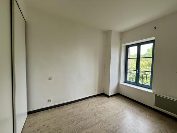 Bastide: Appartement T4 traversant de 103 m² sans vis à vis