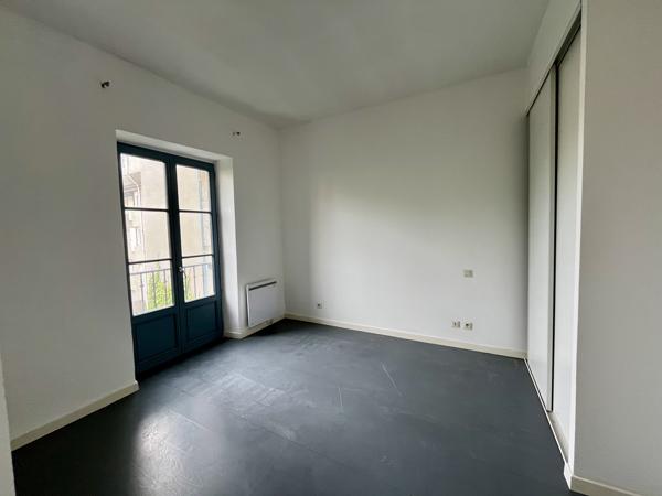 Bastide: Appartement T4 traversant de 103 m² sans vis à vis