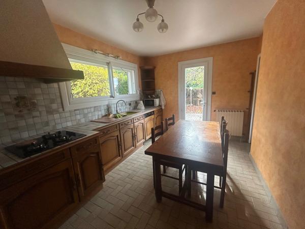 aix les bains quarter résidentiel maison 5 pièces 122 m2, sous sol complet, garage, sur terrain de 846 m2 env