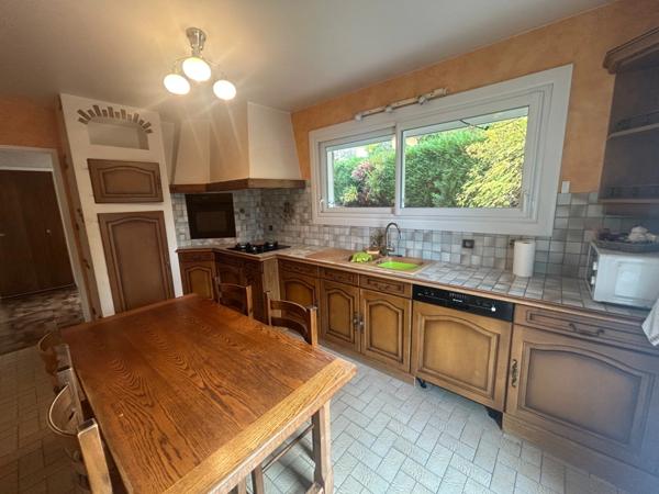 aix les bains quarter résidentiel maison 5 pièces 122 m2, sous sol complet, garage, sur terrain de 846 m2 env