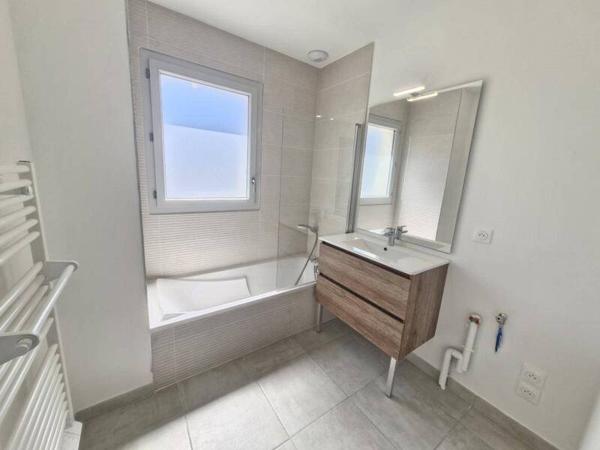 Maison 5 pièces                                        - 38300 Bourgoin-Jallieu Réf : 4813