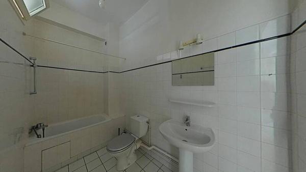 Appartement 2 pièces                                        - 42000 Saint-Étienne Réf : 13125