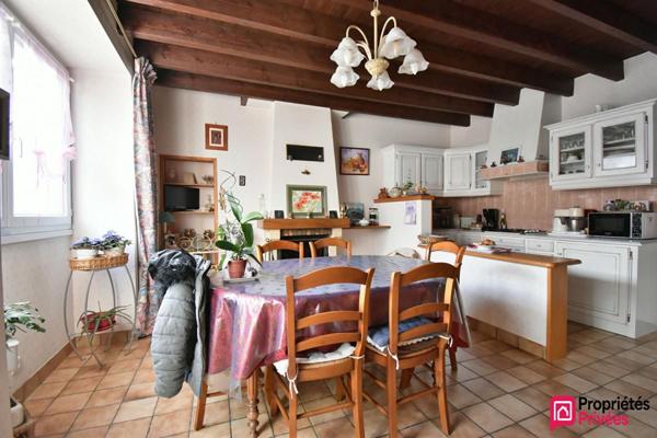 Maison Saint Pierre Des Echaubrognes 7 pièce(s) 153 m2