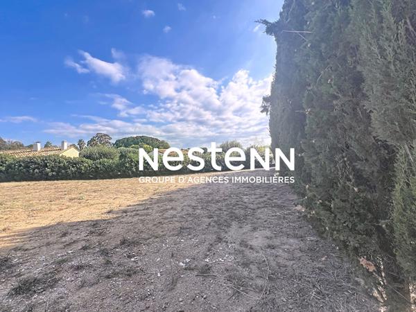 Terrain constructible Saint-esteve 709 m2