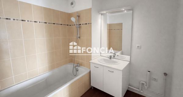 À vendre Appartement 4 pièces 79 m² - Tourcoing 59200