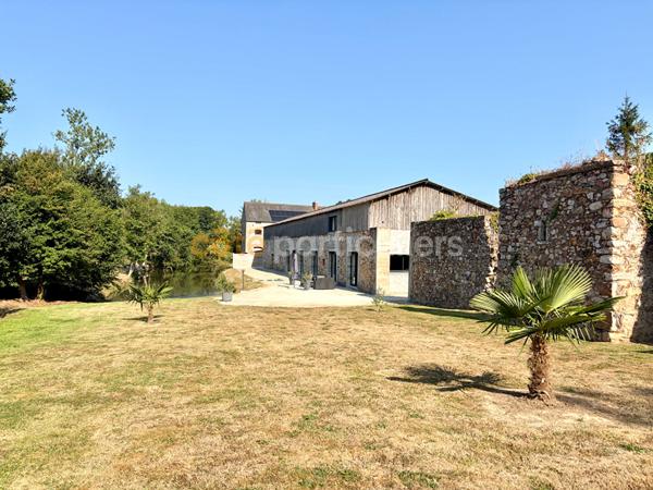 Vente
                Maison190 m² - 4 Pièces -
                    TOLLEVAST (50470)