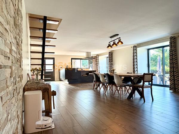 Vente
                Maison190 m² - 4 Pièces -
                    TOLLEVAST (50470)