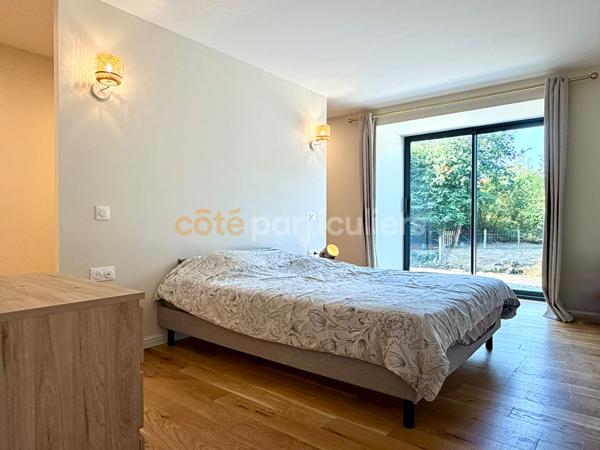 Vente
                Maison190 m² - 4 Pièces -
                    TOLLEVAST (50470)