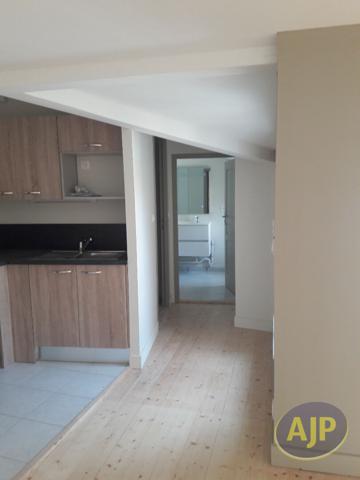 Location appartement Saintes : 746 € - AJP Immobilier Saintes