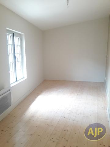 Location appartement Saintes : 746 € - AJP Immobilier Saintes
