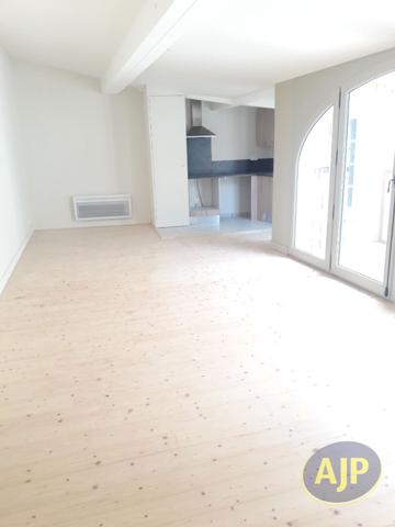 Location appartement Saintes : 746 € - AJP Immobilier Saintes