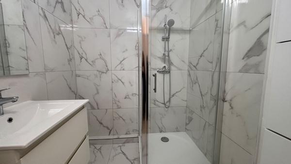 À louer ? 2 pièces vide avec balcon, parking et cave ? Ris-Orangis