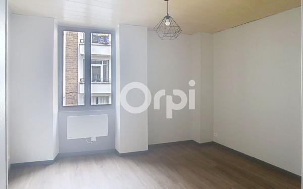 Appartement à louer    1 pièce •  Brive-la-Gaillarde