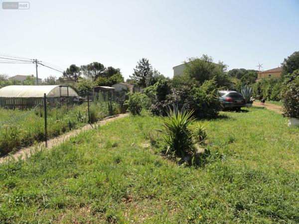 Maison individuelle à vendre à Saint-Gilles dans le Gard (30800), ref : 11411/453