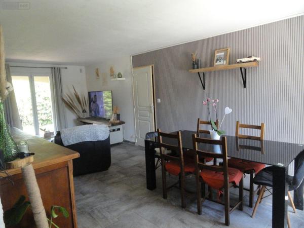 Maison individuelle à vendre à Saint-Gilles dans le Gard (30800), ref : 11411/453