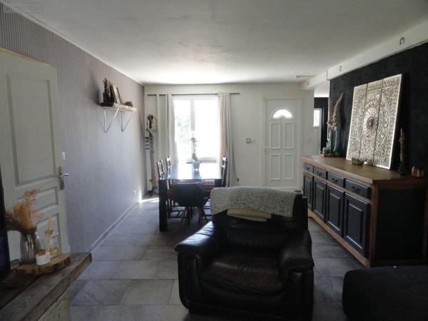 Maison individuelle à vendre à Saint-Gilles dans le Gard (30800), ref : 11411/453