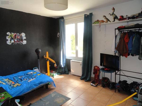 Maison individuelle à vendre à Saint-Gilles dans le Gard (30800), ref : 11411/453