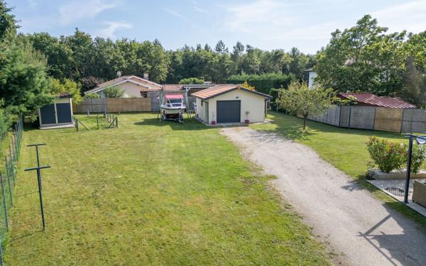 Maison à vendre    4 pièces • 124,68 m2 Biscarrosse