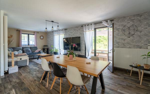 Maison à vendre    4 pièces • 124,68 m2 Biscarrosse